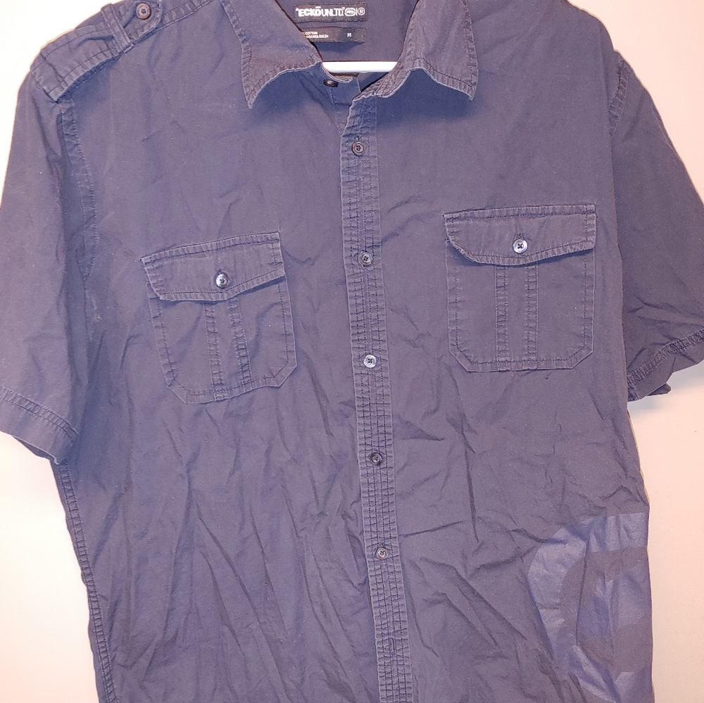 4 Shirt Bundle! - Picture 9 of 11